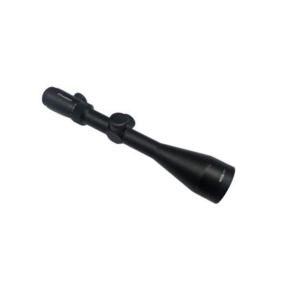 Delta Titanium 2,5-10x56 Világító Pontos